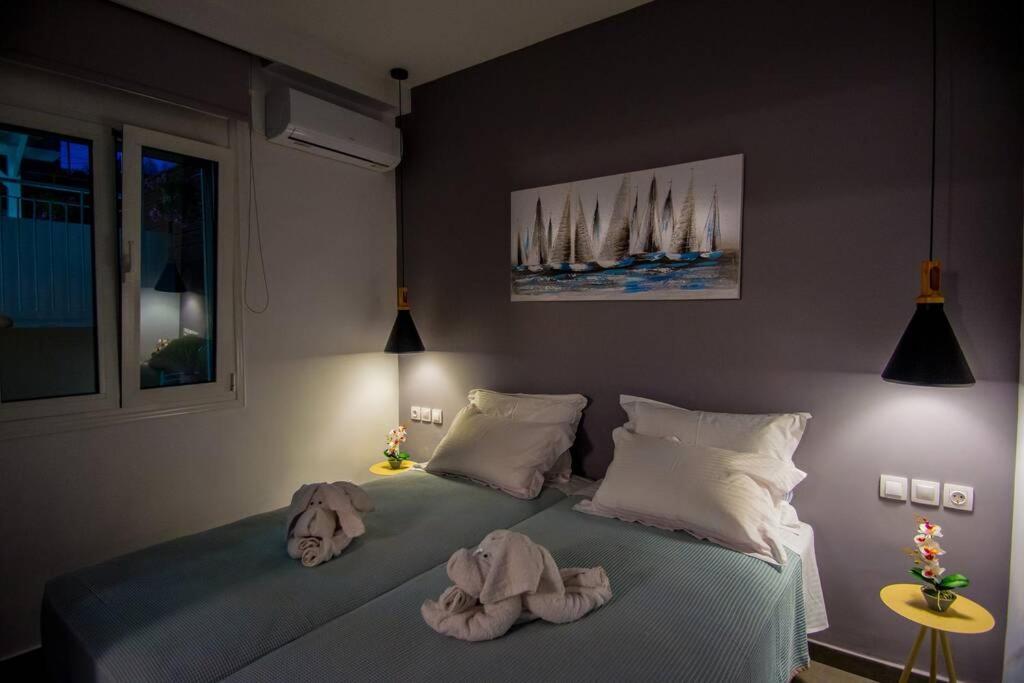 Avocado Villa Offering Peace And Relaxation อาร์กอสโตลี ภายนอก รูปภาพ